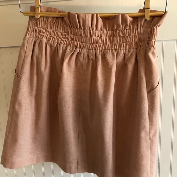 High-waisted skirt - Picture 2 of 3